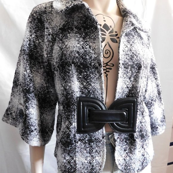 blazer , vest , medium -large - Picture 3 of 5